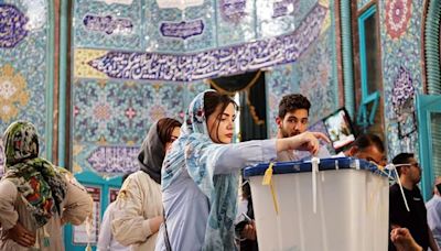 Iranians vote to elect prez after Raisi’s death in chopper crash
