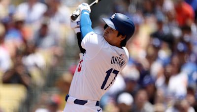 Ohtani clubs 2 HRs, now tied for MLB lead at 10