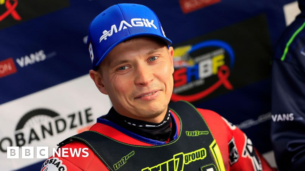 Emil Sayfutdinov: Ipswich Witches speedway Rider in hospital after crash