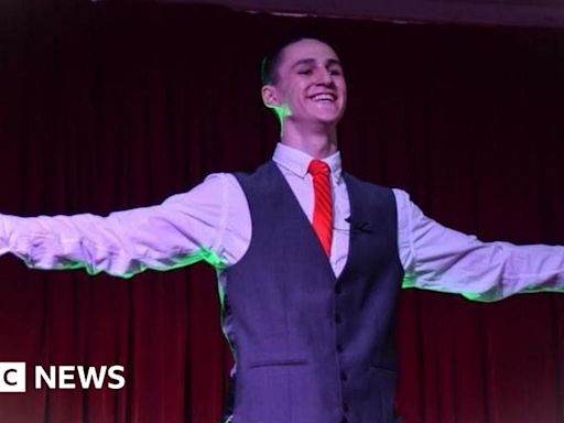 Banbury dancer who took his own life 'badly let down'