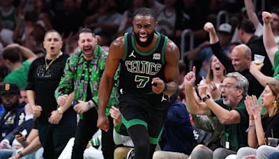 Celtics vs. Pacers score, takeaways: Jaylen Brown scores 40 after 'big-time' All-NBA snub, Boston goes up 2-0