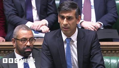 Israel-Gaza war: Rishi Sunak updates MPs on UK analysis of Al-Ahli hospital explosion