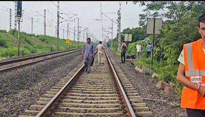 3 detained in Surat for ‘bid to derail Delhi-Mumbai Garib Rath train’, FIR says attempt to cause mass casualties