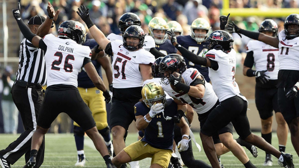 Northern Illinois shocks No. 5 Notre Dame on late field goal for MAC's first win vs. top-five team in history