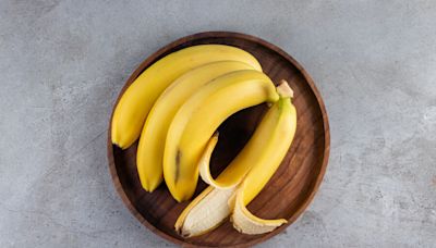 比芒果更甜！5旬男吃香蕉「血糖狂飆1.5倍」 醫：小心水果陷阱