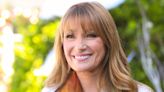 Jane Seymour "Sets the Record Straight" on Rumors She's Had Cosmetic Surgery