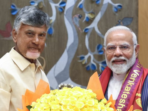 Andhra CM Naidu meets PM Modi, seeks financial assistance from Centre | India News - Times of India