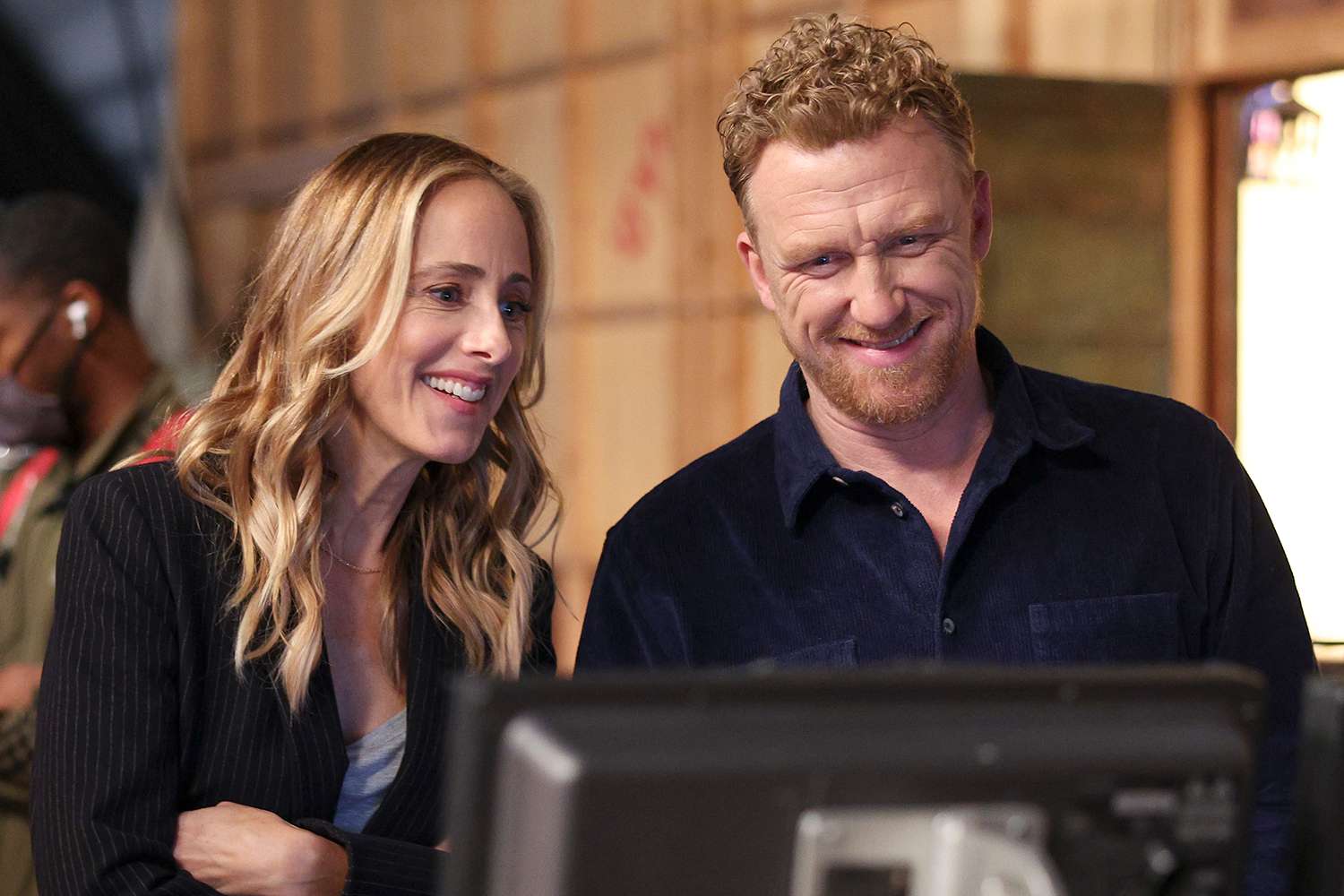 “Grey's Anatomy ”Stars Kevin McKidd and Kim Raver on Creating a ‘Safe Place’ on Set amid On-Screen ‘Trauma’