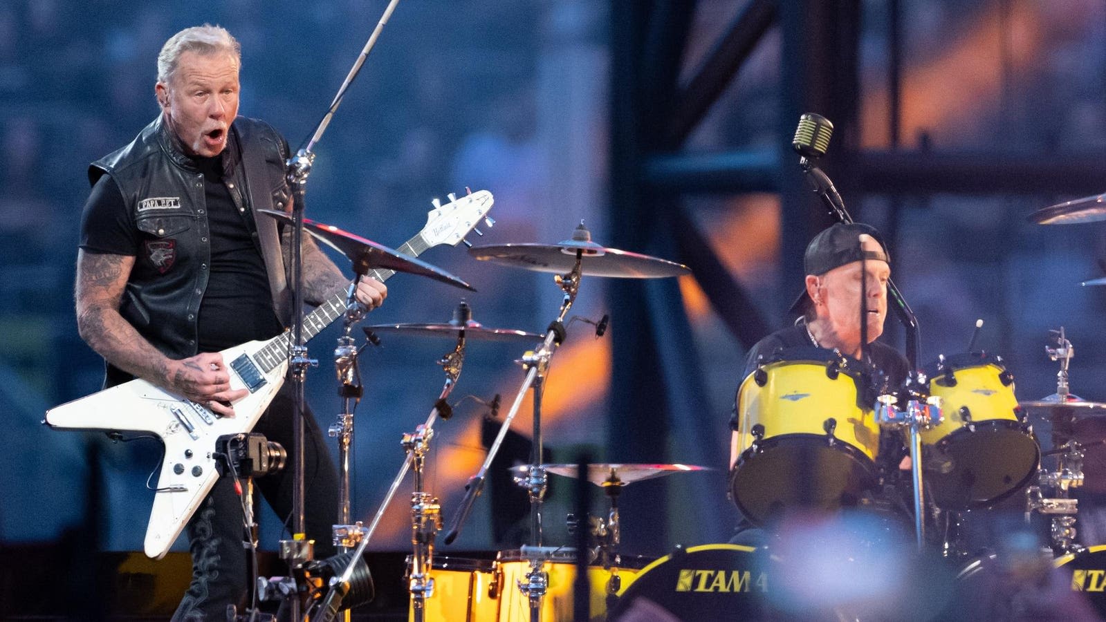 Metallica Rock Germany With Unprecedented Live Spectacle