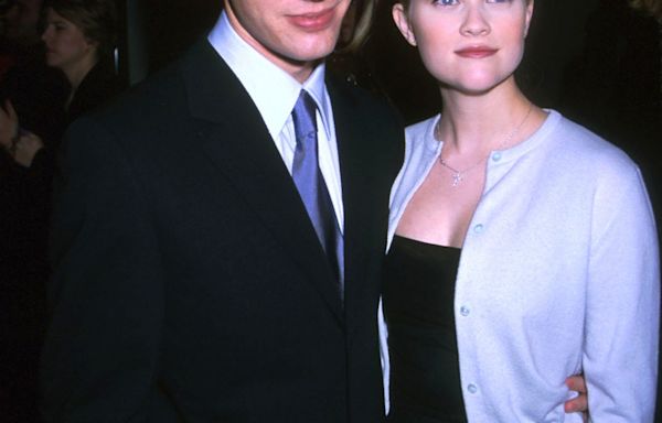 Ryan Phillippe gives shout-out to ex-wife Reese Witherspoon in throwback photo: 'We were hot'