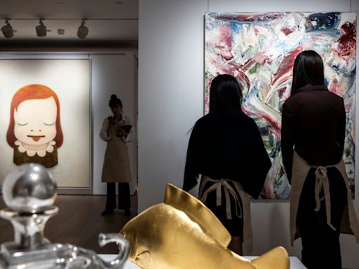 Defying downturn, auction houses bid high on Hong Kong