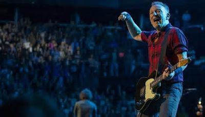 Watch Bruce Springsteen Channel Elvis Presley During Las Vegas Performance; E Street Band Takes Over San Francisco