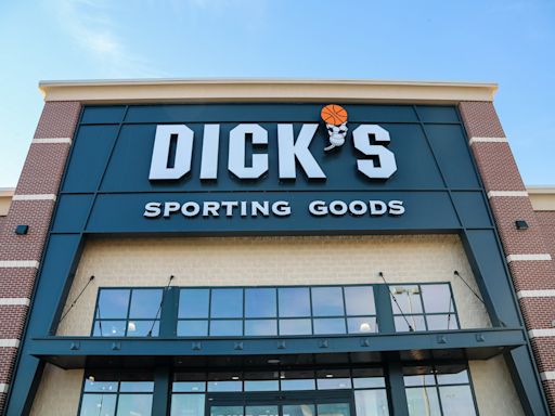 Dick’s Sporting Goods Inks Deal with Boston’s Celtics and Red Sox Teams