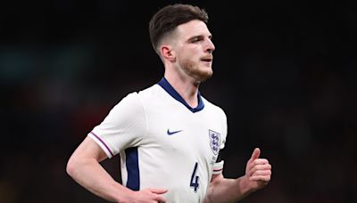 Wrexham star James McClean aims fresh criticism at 'overrated' £100m man Declan Rice after dismal England held to draw by Denmark at Euro 2024 | Goal.com United Arab Emirates