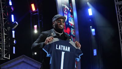 NFL blatantly leaves Titans out of draft montage