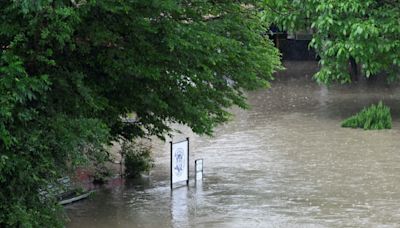 Kretschmann und Strobl besuchen Hochwassergebiete in Baden-Württemberg