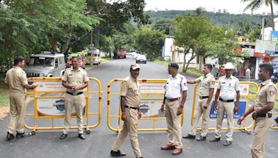 Mahisha Dasara held amidst tight security