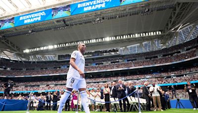 "Ahora es otra dimensión": experto en márketing deportivo compara la presentación de Mbappé con las del Real Madrid de los 'galácticos'