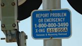 A helpful sign: there’s a better number than 911 for railroad emergencies