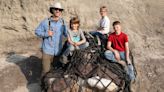 Hiking family discovers rare T. rex fossil