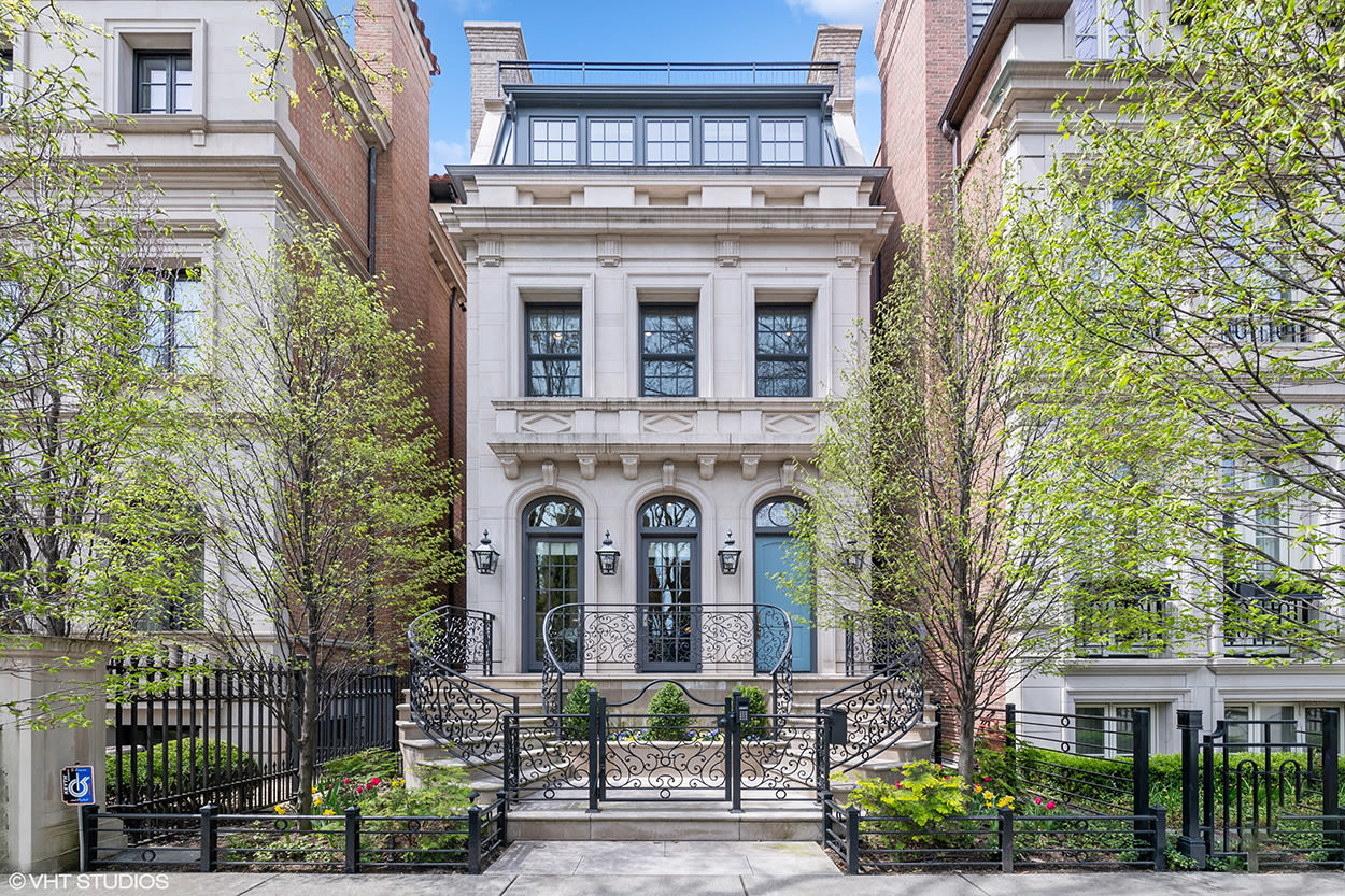 6 bright homes in Chicago