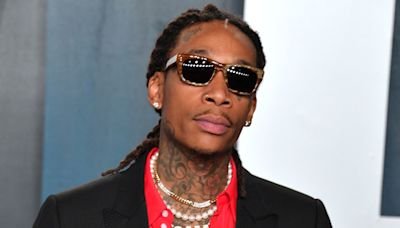 Wiz Khalifa apologizes for 'lighting up' onstage after Romania drug arrest: 'I didn't mean any disrespect'