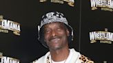 Snoop Dogg Is the Ultimate Family Man in Snapshots With His 3 Kids and 6 Grandchildren