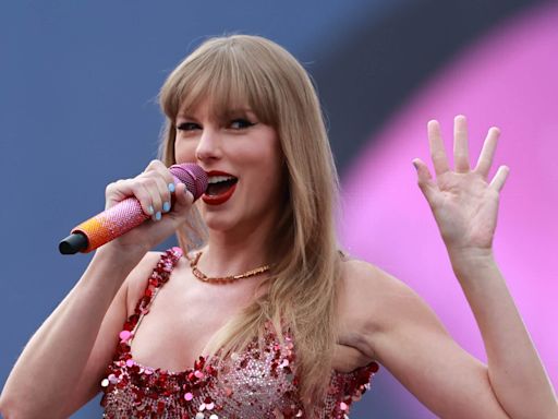 Khan: London will ‘carry on’ after suspected plot at Swift concerts in Vienna