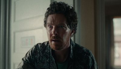 “Un recordatorio de lo brillante que es Benedict Cumberbatch”: así es el papel del actor en el nuevo thriller de Netflix - La Tercera