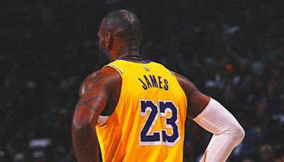 LeBron James, player-coach? Byron Scott says Lakers should try it