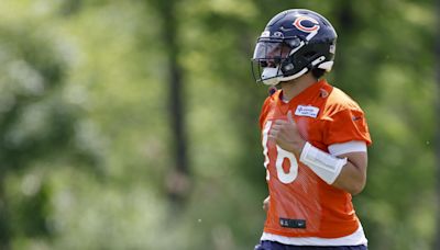 Bears: What's taking so long to get a deal done with Caleb Williams?
