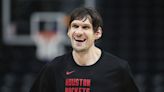 Houston Rockets’ Boban Marjanović Intentionally Misses Shot So Fans Could Have Free Chick-fil-A