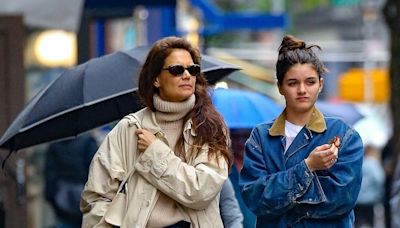 Katie Holmes & Suri Cruise Prove Baggy Jeans Work At Any Age