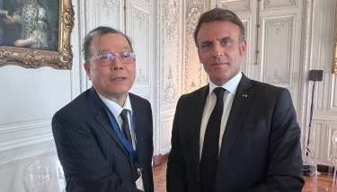 法國總統馬克宏主持圓桌會議 黃崇仁倡議台法合作AI科技