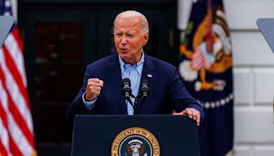 “No voy a ninguna parte”, dice Biden sobre su candidatura durante una celebración en la Casa Blanca