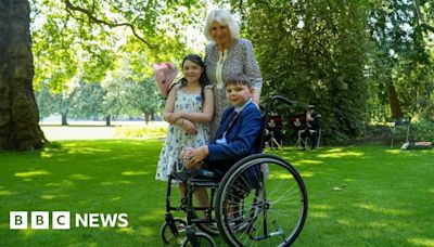 Tony Hudgell: Queen Camilla hosts boy who missed garden party