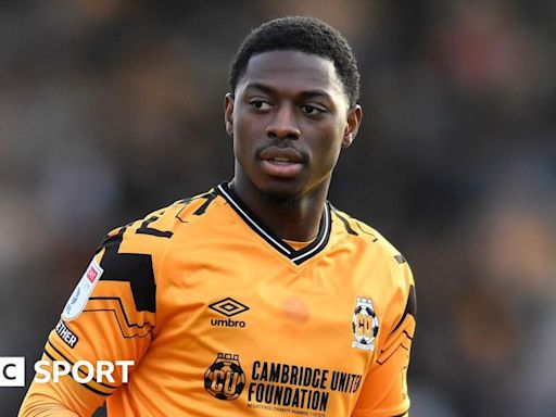 Sullay Kaikai: Forward extends Cambridge United contract