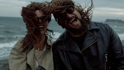 Con románticas imágenes, Jason Momoa confirma noviazgo con la hija de Ricardo Arjona