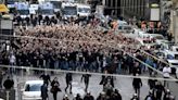 Hinchas de Frankfurt chocan con policía en Nápoles