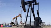 Oil edges up on strong US GDP data but Asia economic woes limit gains - The Economic Times