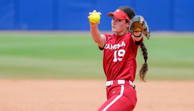 OU softball coach Patty Gasso outfoxed herself by not starting Kelly Maxwell vs Florida