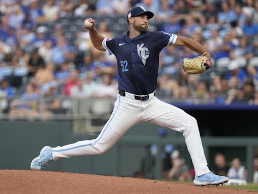 Witt's homer and Wacha's seven scoreless innings lead Royals over White Sox, 7-1