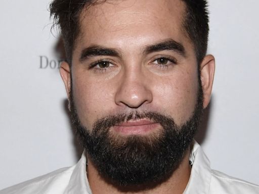 Kendji Girac : Une star internationale dont il est très proche ne le lâche pas, au contraire : "Je l'aime tout simplement"