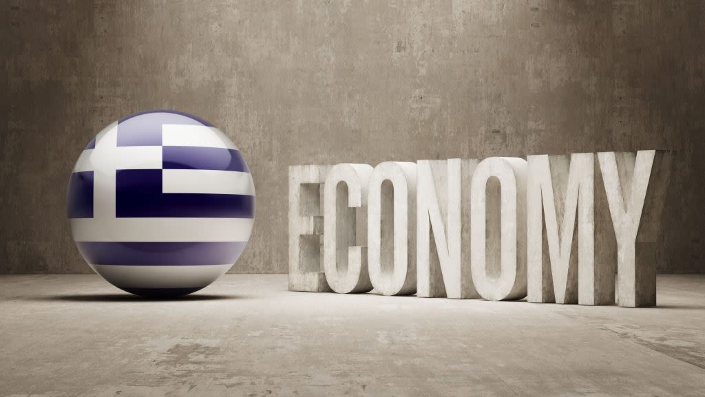 Greece: economy set to grow 2% in 2024 as tourism and wage increases support, says OECD report | Invezz