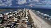 Shark bites 14-year-old boy on leg at North Carolina beach: Police