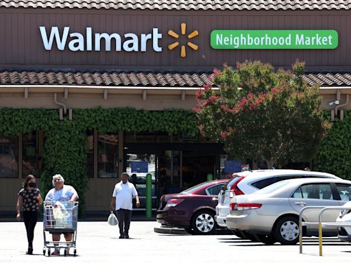 Walmart and other major US brands close more brick-and-mortar stores