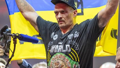 Report: Oleksandr Usyk to Star in The Rock's 'The Smashing Machine' After Fury Fight