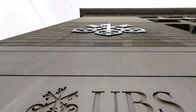 UBS splits wealth management role as part of executive reshuffle