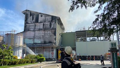 高雄本州工業區大火 警消迅速派員灌救 | 蕃新聞