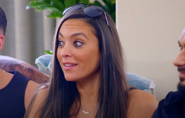 'Jersey Shore: Family Vacation: Angelina Pivarnick Exposed as Trash-Talking Sammi Giancola in Exclusive Sneak Peek